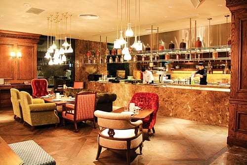 Gợi ý 5 nhà hàng đẹp nhất TP. Hồ Chí Minh cho dịp hẹn hò, tụ họp cuối tuần. 3 DN732 Social Club Rooftop Bar NT 2017 11