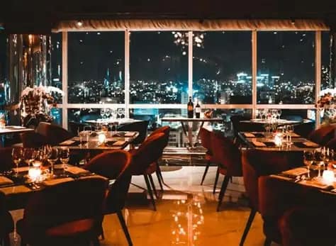 Gợi ý 5 nhà hàng đẹp nhất TP. Hồ Chí Minh cho dịp hẹn hò, tụ họp cuối tuần. 5 OIP 5