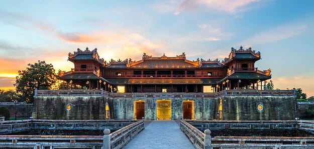 Booking Tour Tham quan Kinh Thành - Phá Tam Giang Huế đi 1 ngày | Khám phá trọn vẹn Huế cổ kính và thiên nhiên 9 kinh thanh hue 1 1337