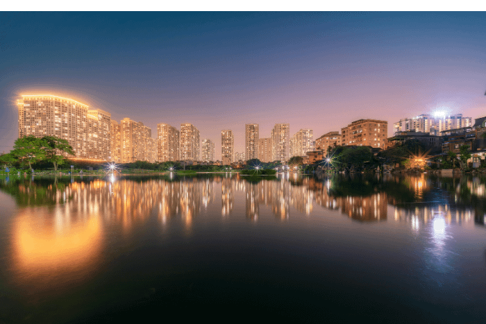 Hà Nội về đêm – Vẻ đẹp khác lạ giữa lòng Thủ đô 1 Hà Nội về đêm